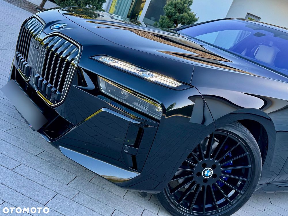BMW Seria 7 740d xDrive - 31