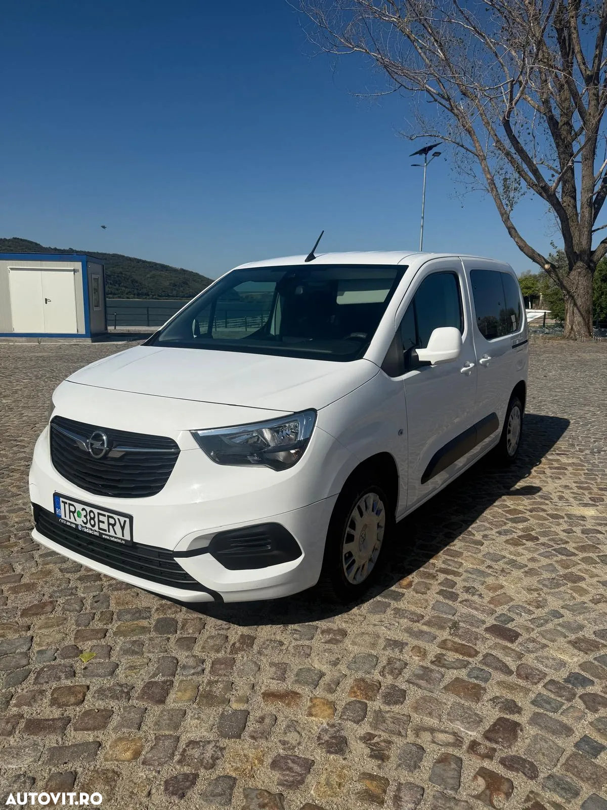 Opel Combo Life 1.2 L1H1 Start/Stop Edition Life - 2