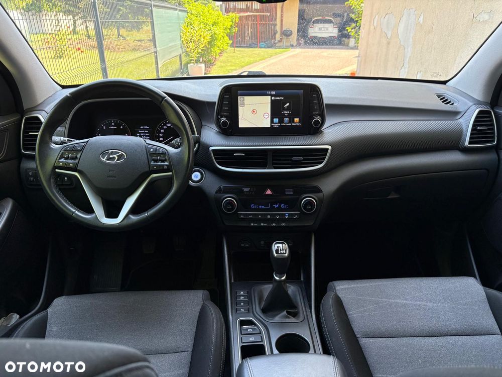 Hyundai Tucson 1.7 CRDI BlueDrive GO 2WD - 12