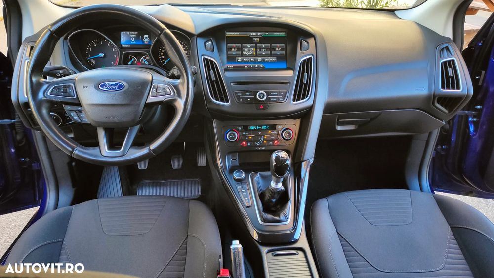 Ford Focus - 2