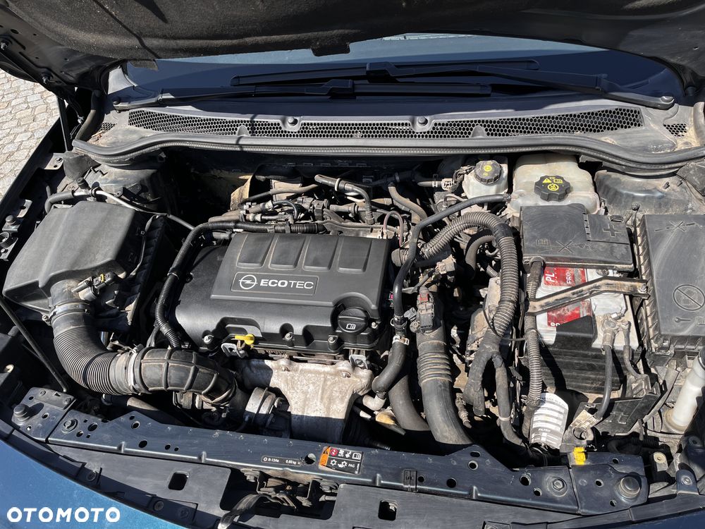 Opel Astra 1.4 T Enjoy - 16