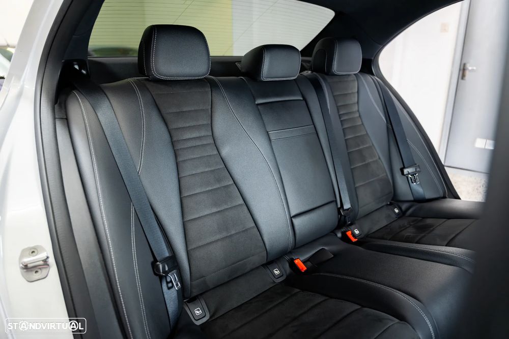 Mercedes-Benz E 220 d AMG Line - 22