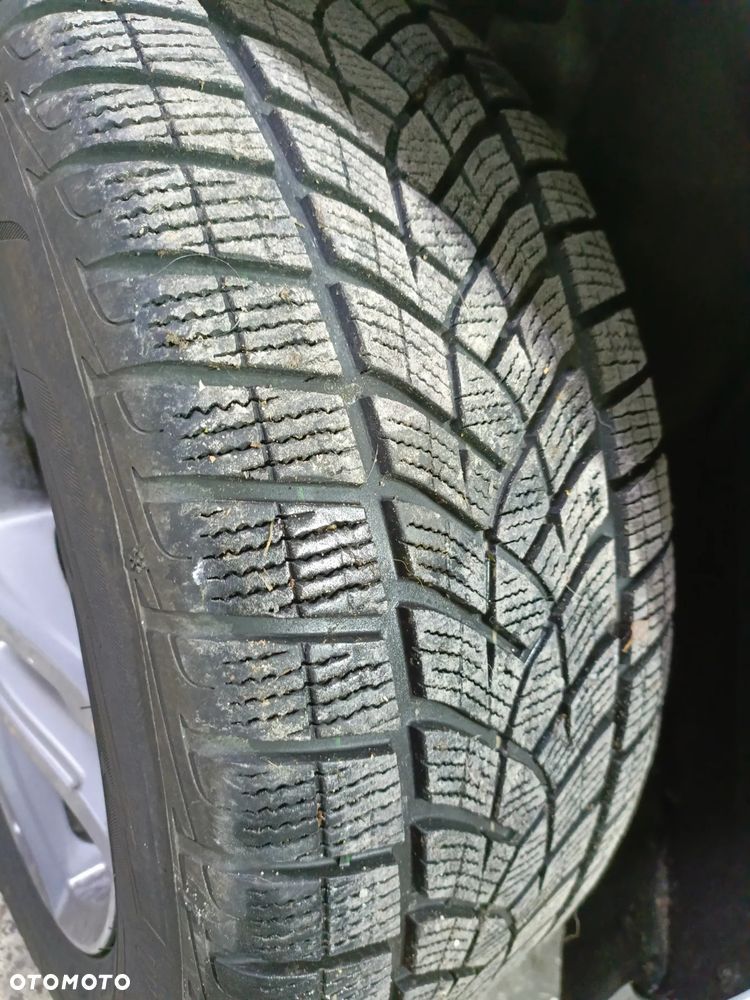 Ford Galaxy 2.0 TDCi Titanium - 13