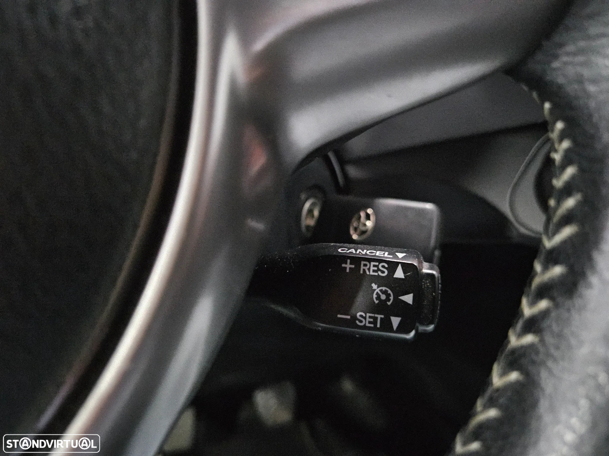 Toyota Yaris 1.4 D-4D Sport - 15
