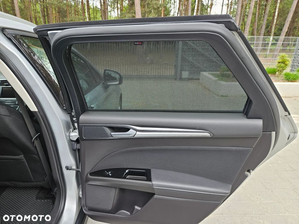Ford Mondeo 2.0 TDCi Ambiente - 25