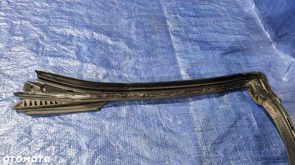 USZCZELKA SZYBY CZOŁOWEJ PRZÓD DACHU LISTWA LEWA A1727200078 A1726900039 MERCEDES SLC SLK R172 W172 - 10