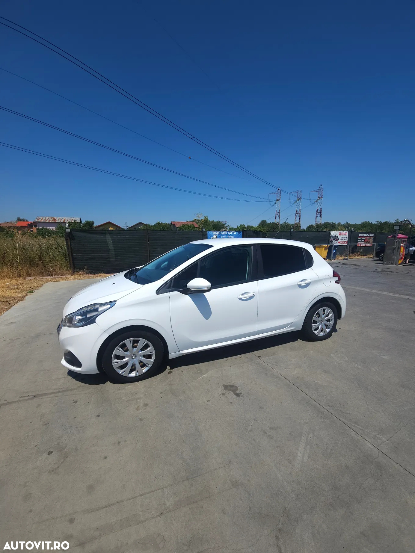Peugeot 208 1.5 BlueHDi STT Allure - 2