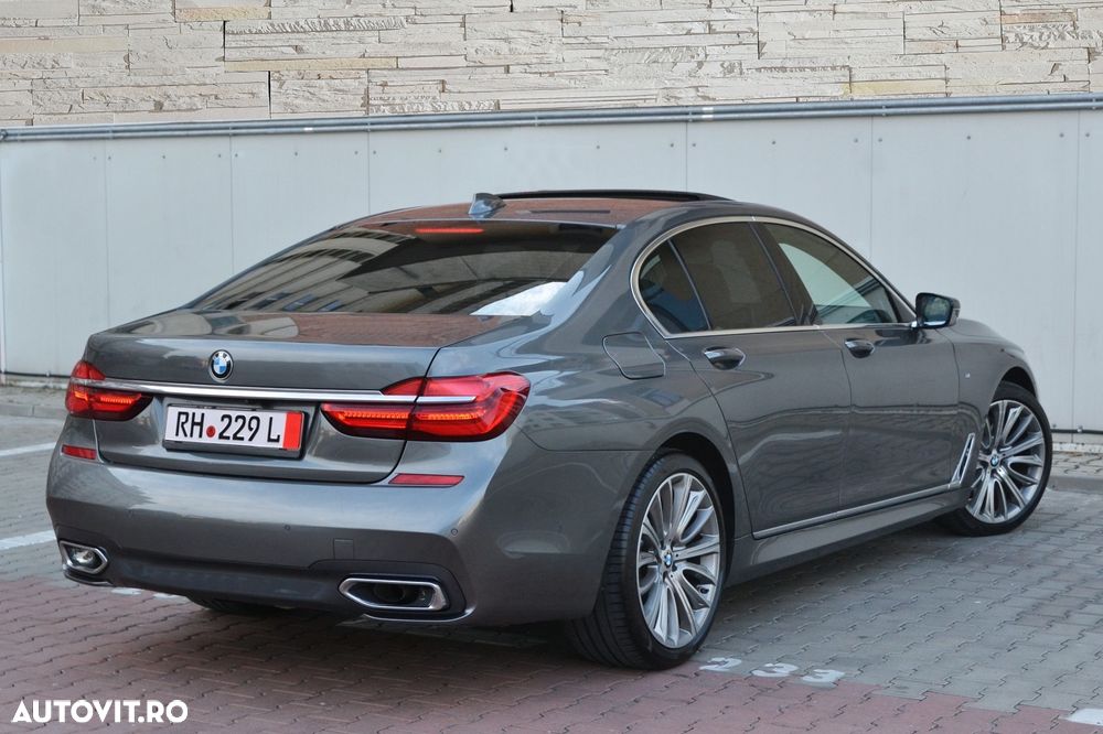 BMW Seria 7 740d xDrive - 18