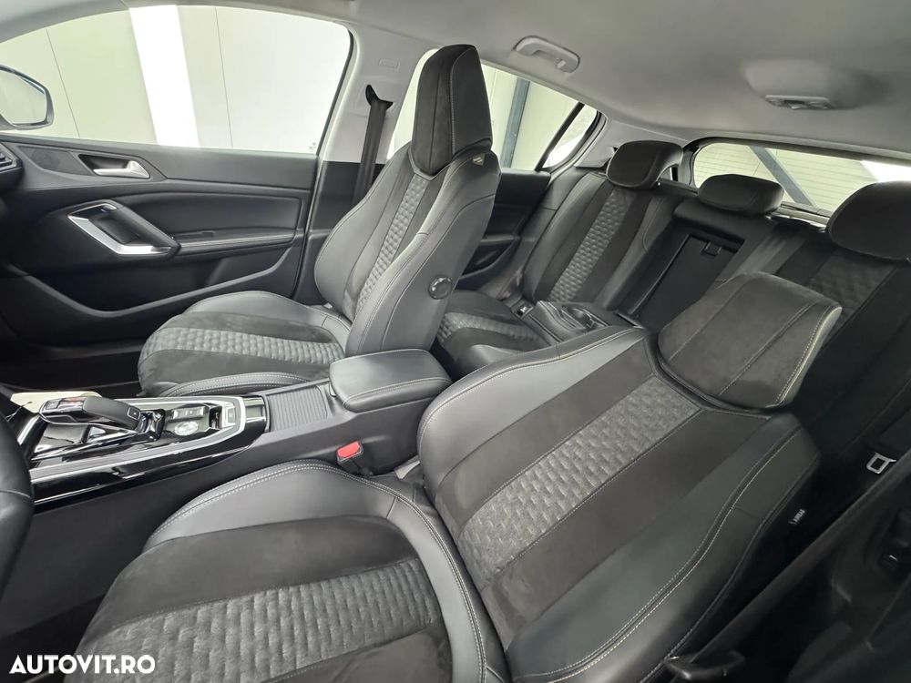 Peugeot 308 PureTech 130 EAT8 Allure Pack - 17