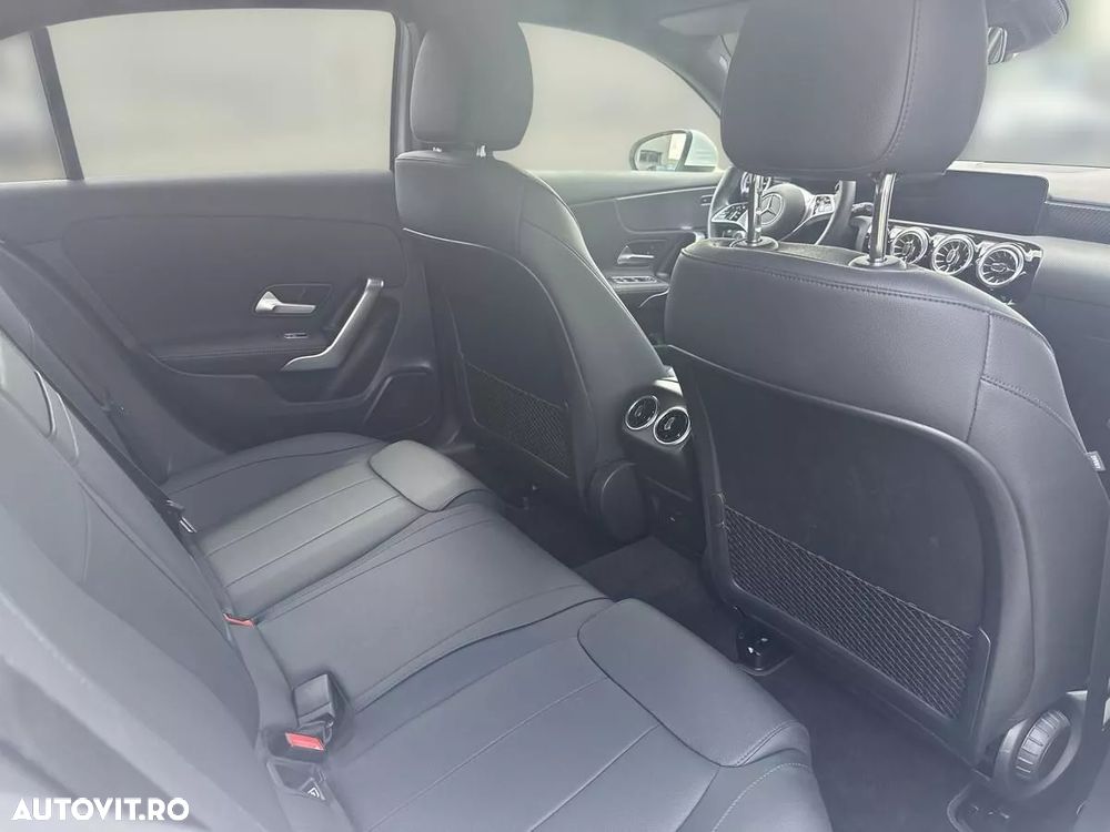 Mercedes-Benz A 200 MHEV 7G-DCT - 15