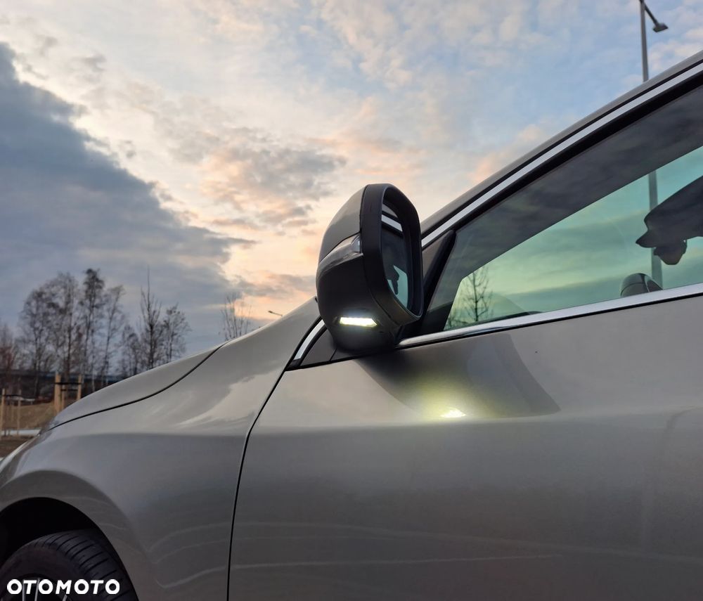 Volvo S60 T3 Momentum - 16