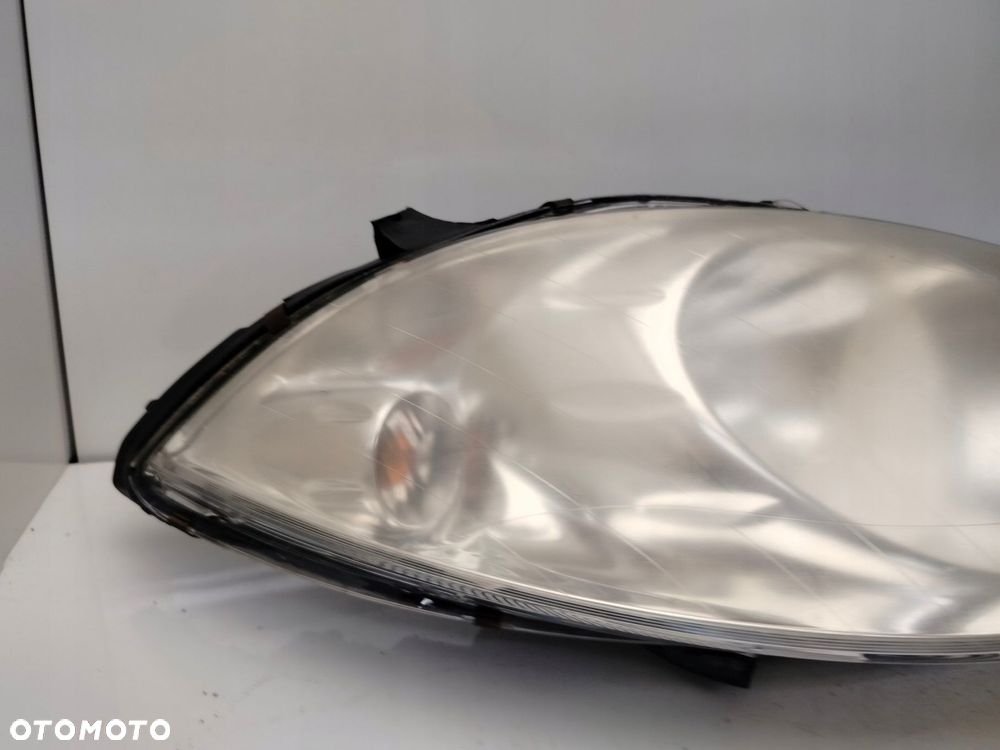 mercedes w169 04r- reflektor lampa prawy przód prawa przednia - 2