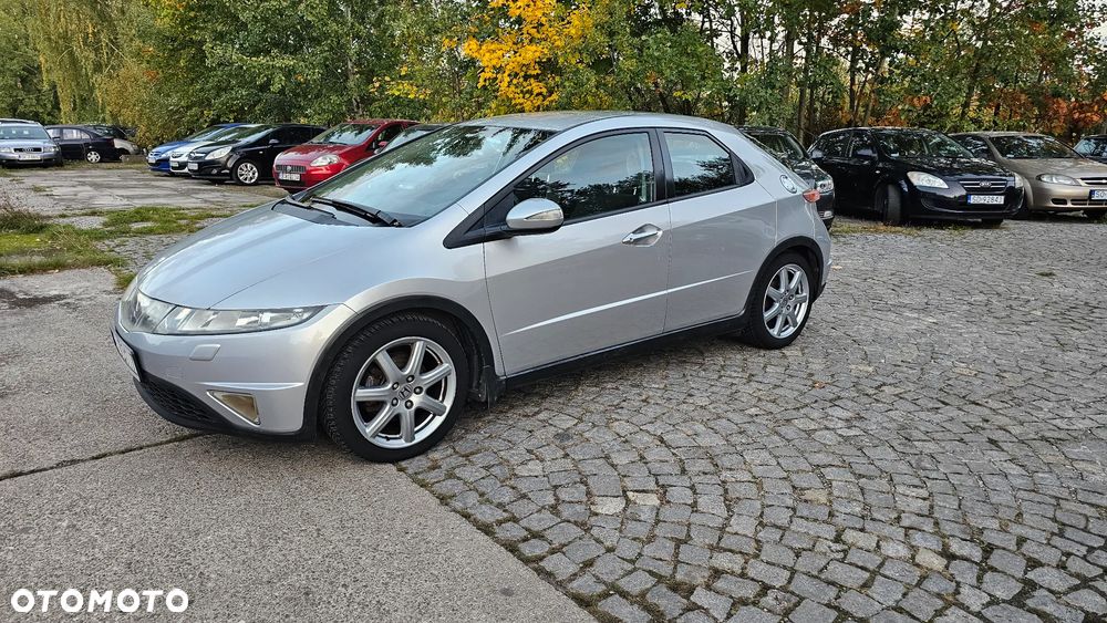 Honda Civic - 25