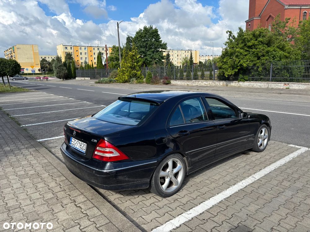 Mercedes-Benz Klasa C 220 T CDI Avantgarde - 5