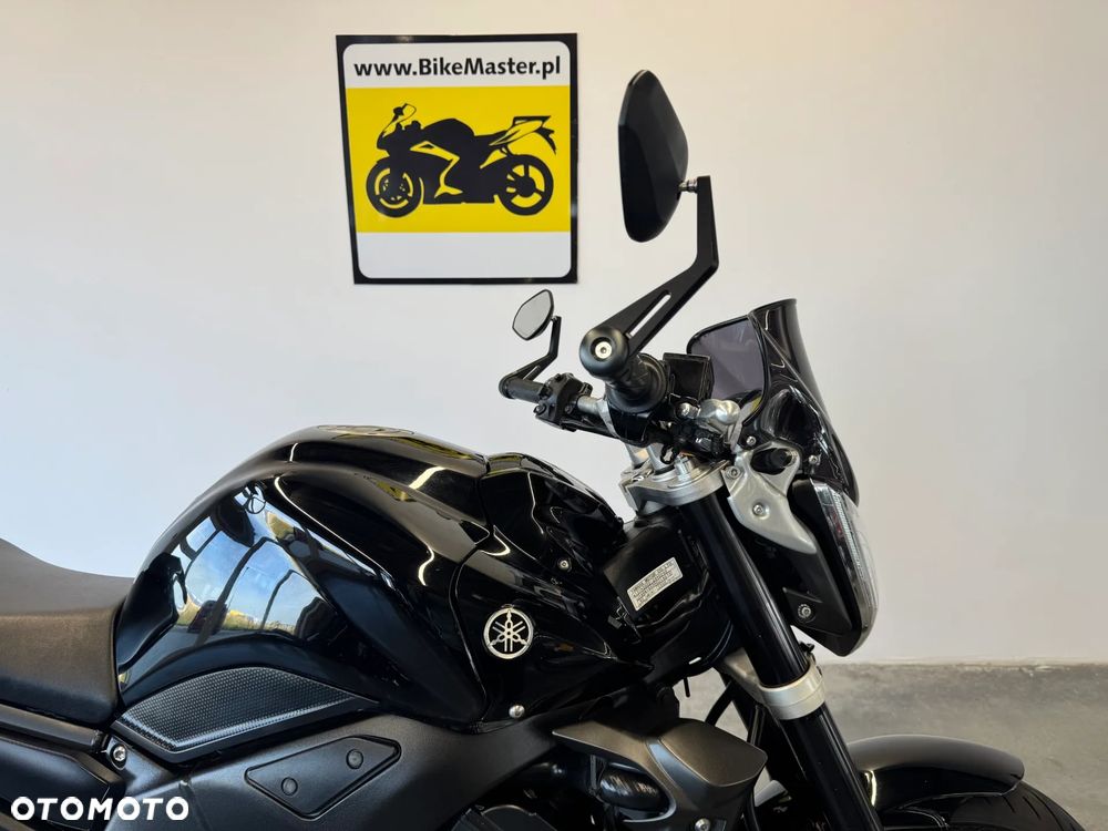 Yamaha FZ - 9