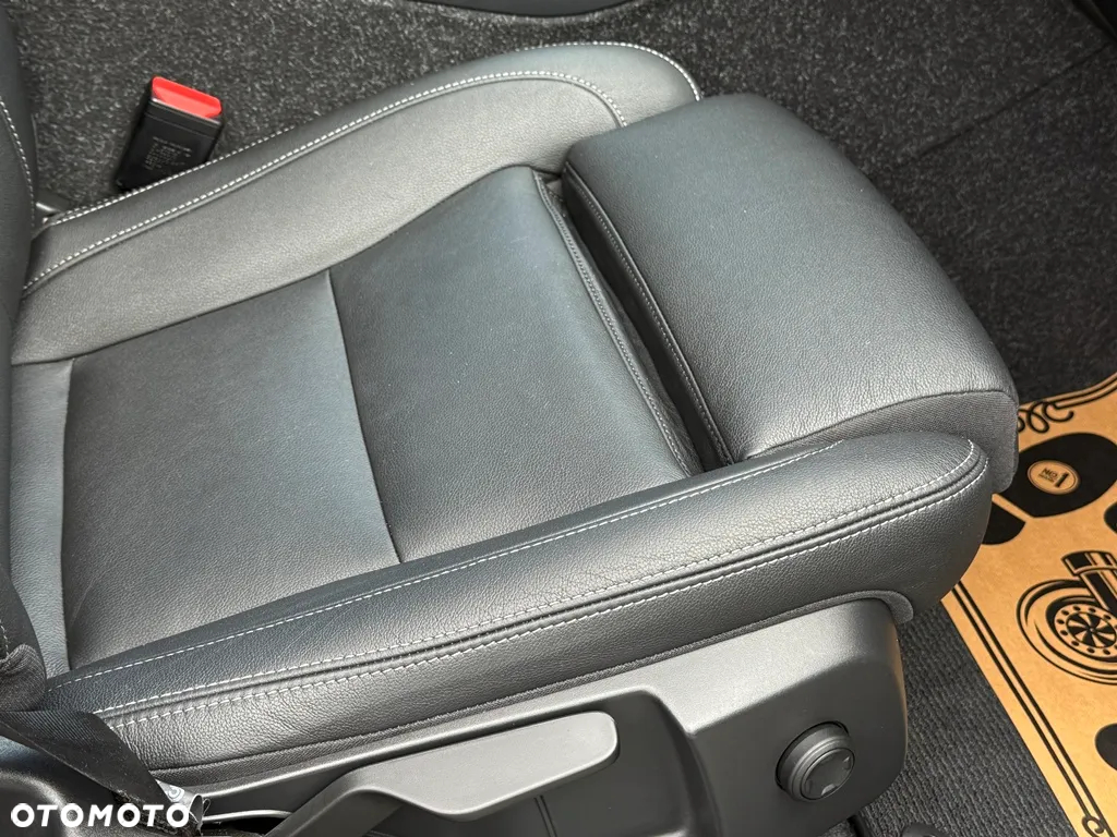 Volvo XC 40 B4 B Geartronic Inscription - 16
