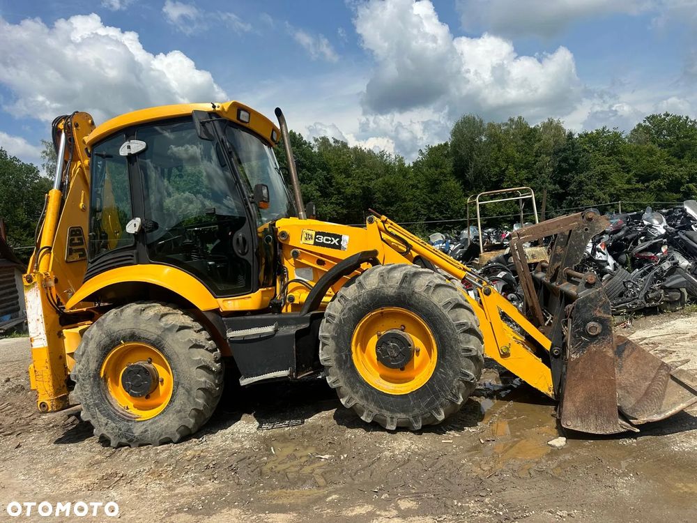 JCB Koparko Ładowarka JCB 3CX 4x4x4 3 Łyżki Wszystkie Koła Równe Skrętne - 1