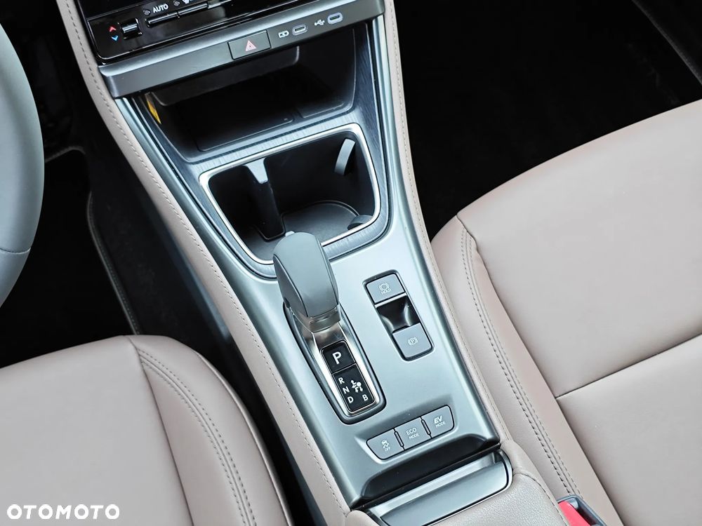 Lexus LBX 1.5 Hybrid Elegant - 16
