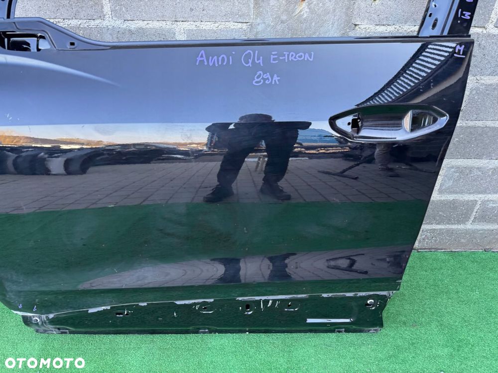 AUDI Q4 89A E-TRON DRZWI LEWE PRZEDNIE ORG D142 - 7