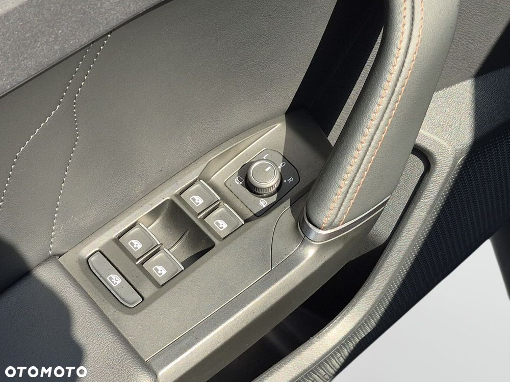 Cupra Leon 2.0 TSI VZ DSG - 12