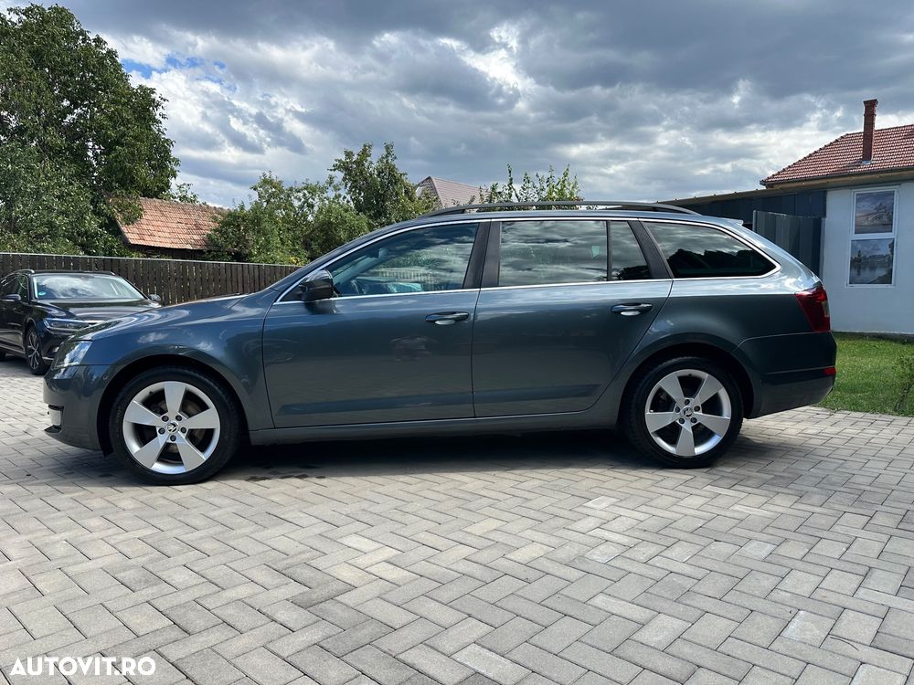 Skoda Octavia 2.0 TDI Premium Edition - 12