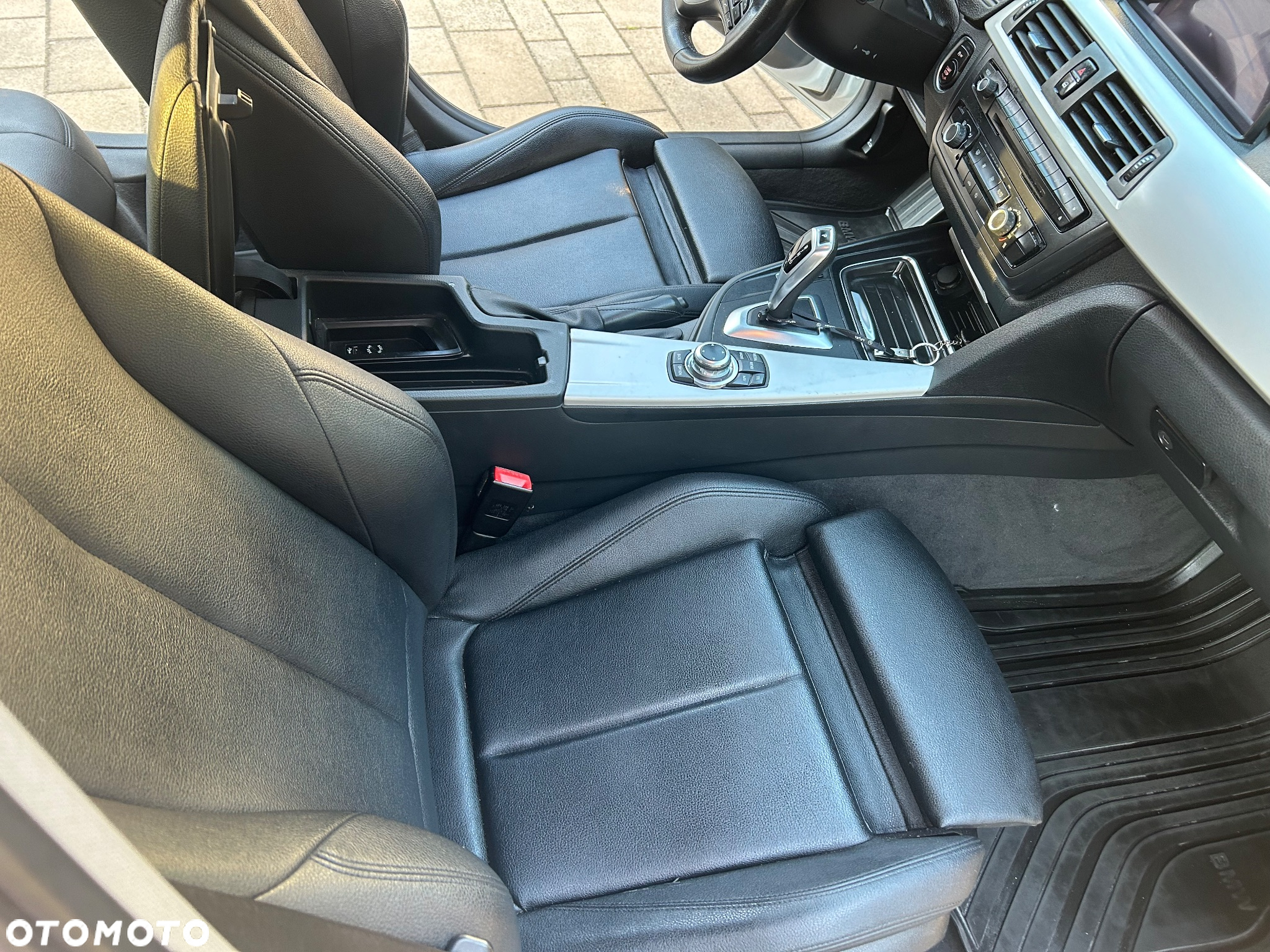 BMW Seria 3 320d DPF - 11