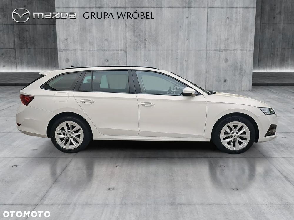 Skoda Octavia 2.0 TDI Ambition DSG - 4
