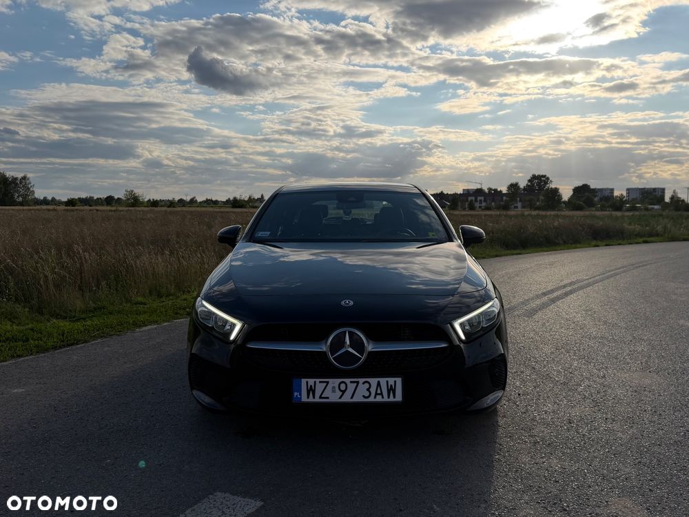 Mercedes-Benz Klasa A 180 Progressive 7G-DCT - 3