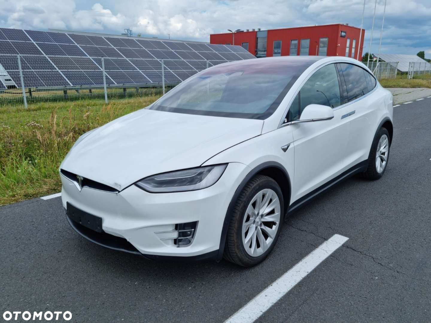 Tesla Model X 75 D - 2