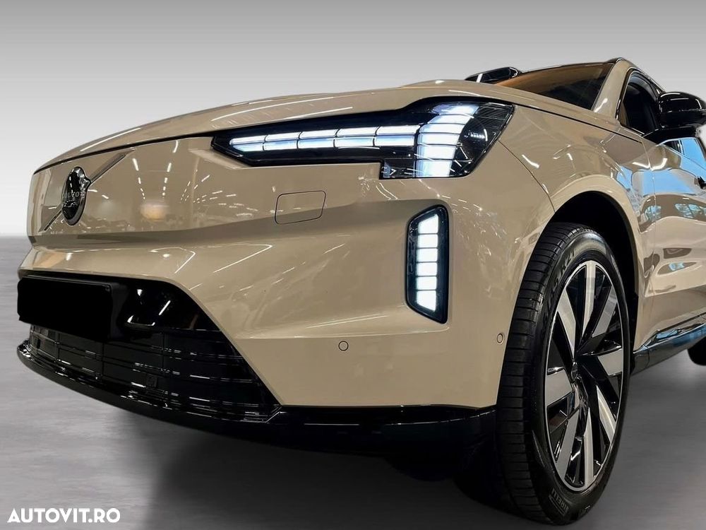 Volvo EX90 Twin Performance AWD Ultra (7-Sitzer) - 4