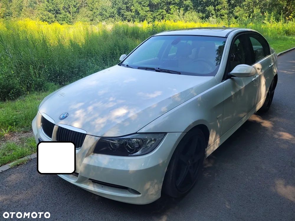 BMW Seria 3 325i - 3