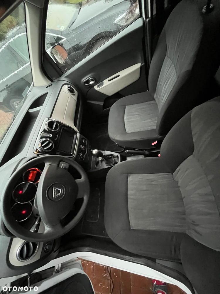 Dacia Dokker - 7
