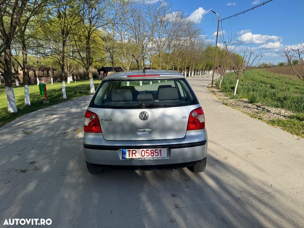 Volkswagen Polo 1.2 - 9