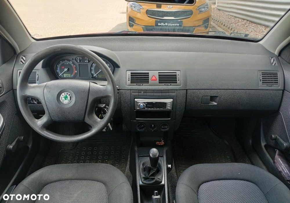 Skoda Fabia - 12