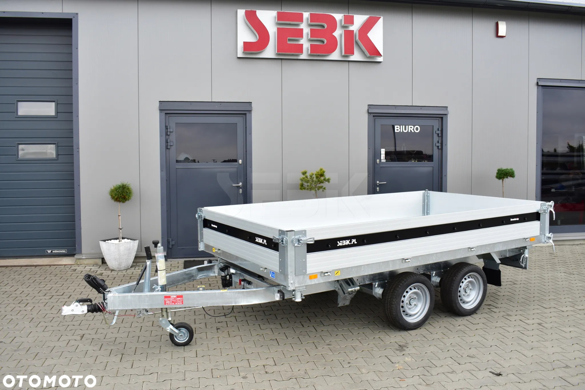 Brenderup MOCNY I LEKKI KIPER 3 STRONY TT5325 DMC 3500 kg. - 5