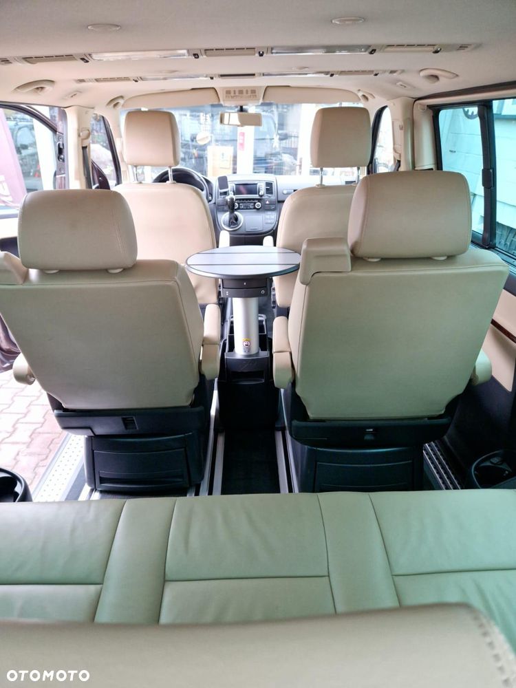 Volkswagen Multivan - 6