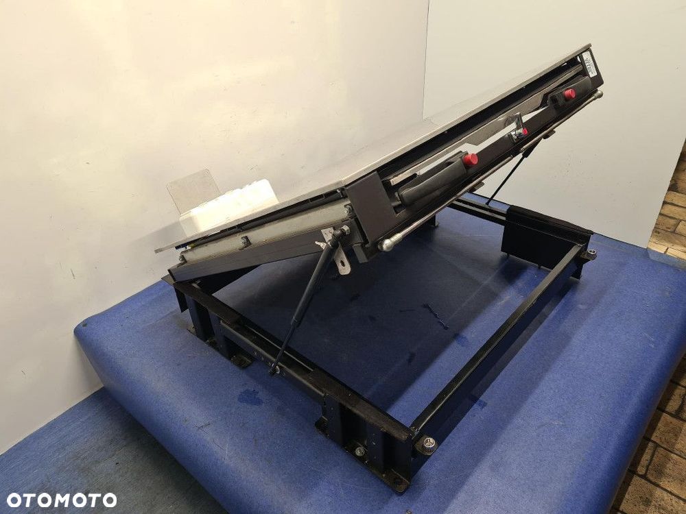 PLATFORMA WYSUWANA BINZ - 5