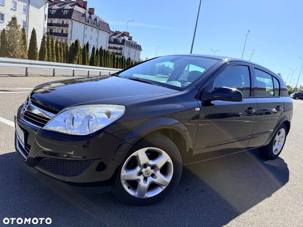 Opel Astra 1.6 Edition 111 Jahre - 2