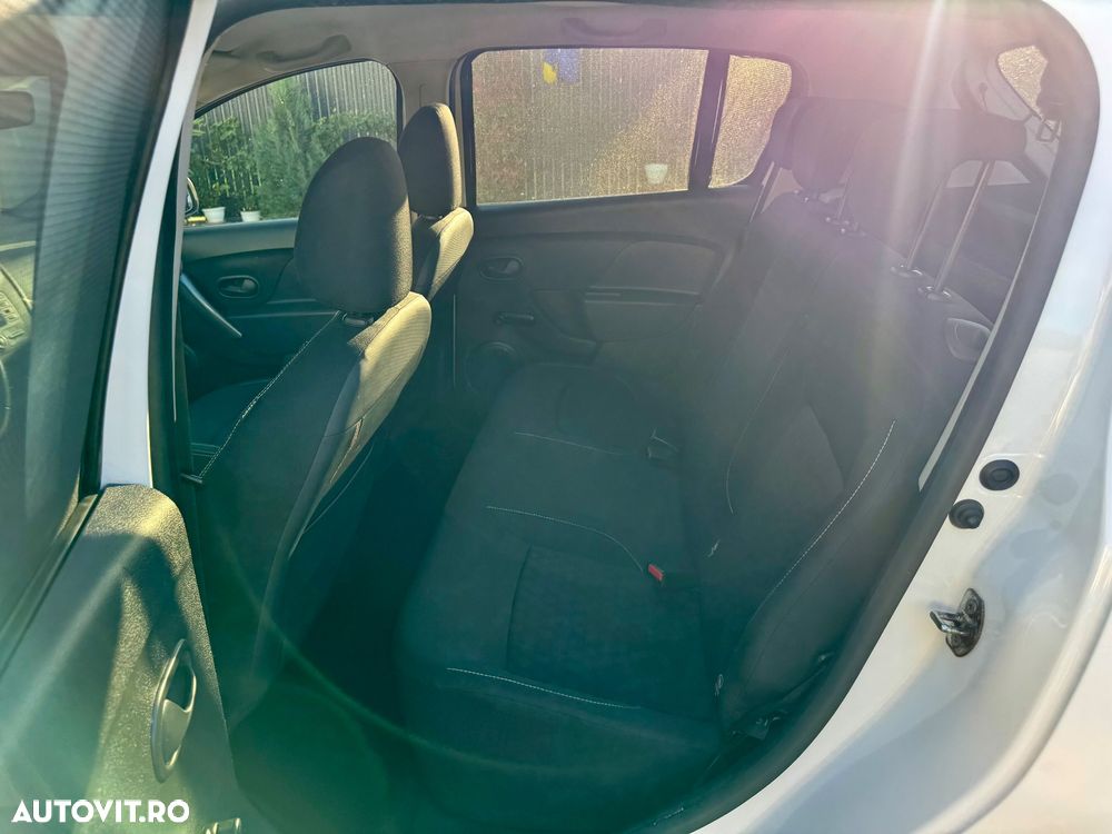 Dacia Sandero 1.2 Laureate - 12