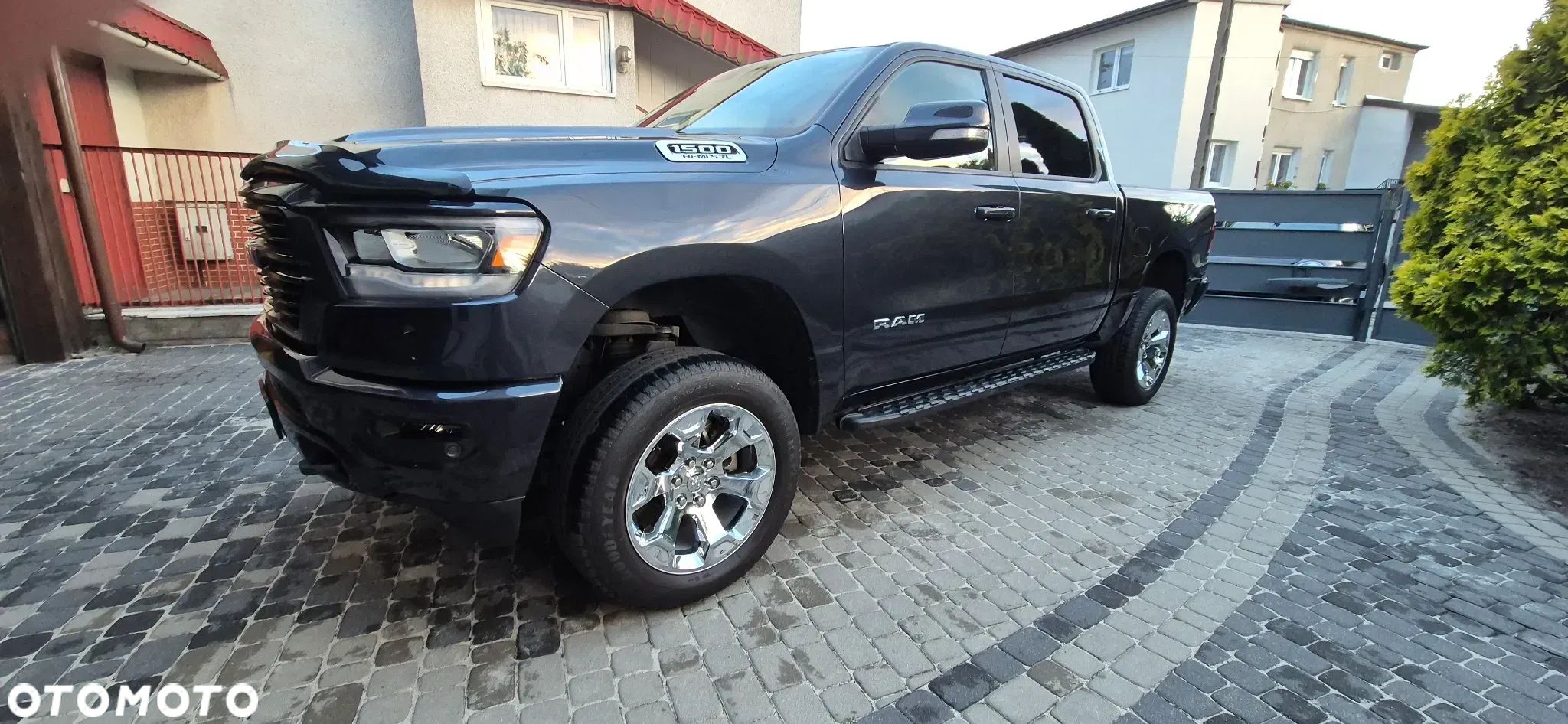 Dodge RAM 1500 5.7 4x4 - 1