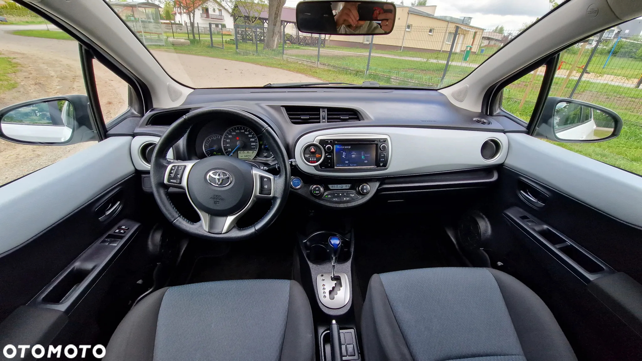 Toyota Yaris Hybrid 1.5 VVT-i Comfort - 13