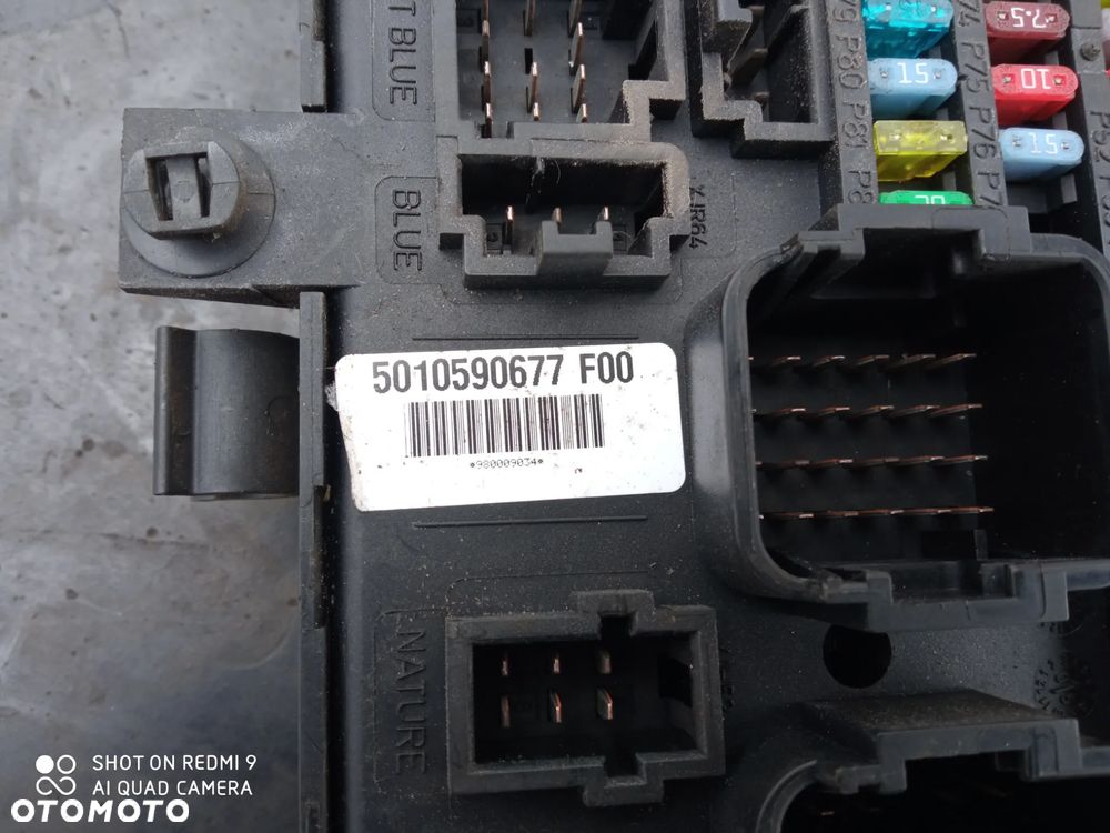 skrzynka bezpieczników RENAULT premium magnum DXI  nr 5010590677 - 3