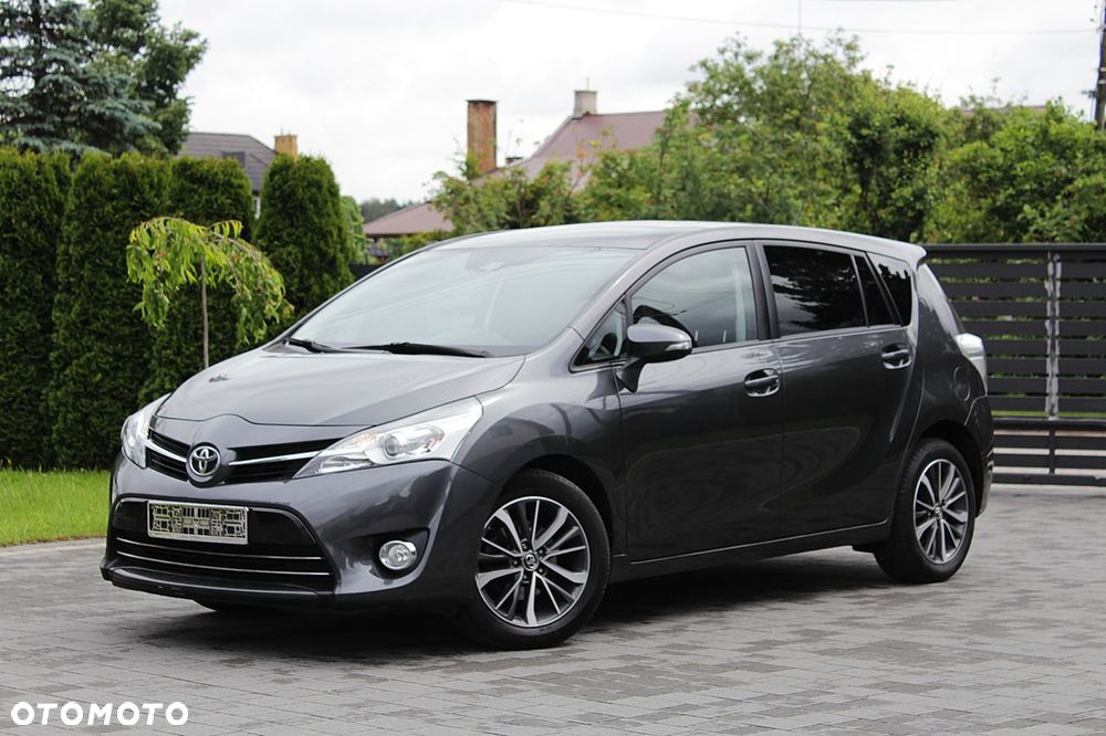 Toyota Verso 1.8 Prestige MS EU6 - 5
