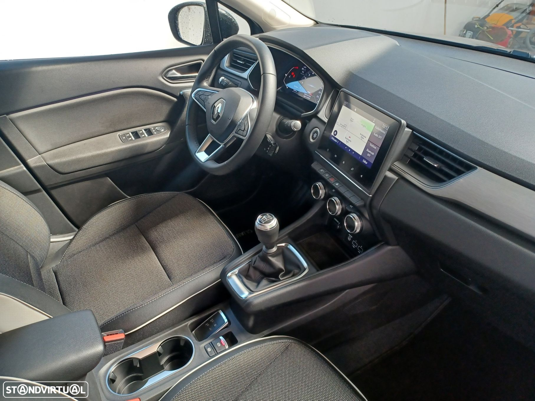 Renault Captur - 12