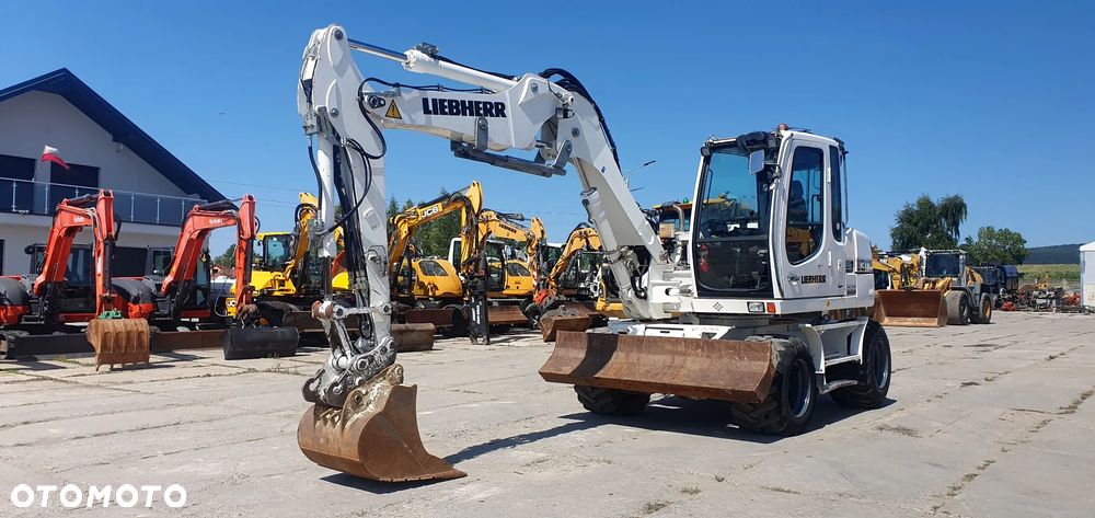 Liebherr A311