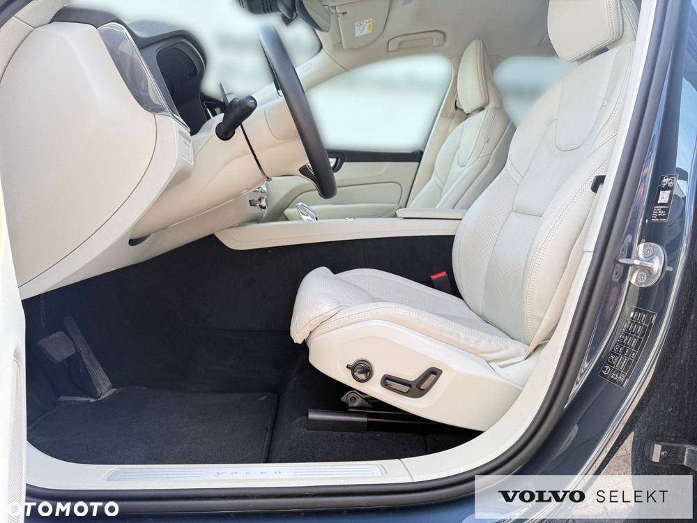 Volvo XC 60 - 13