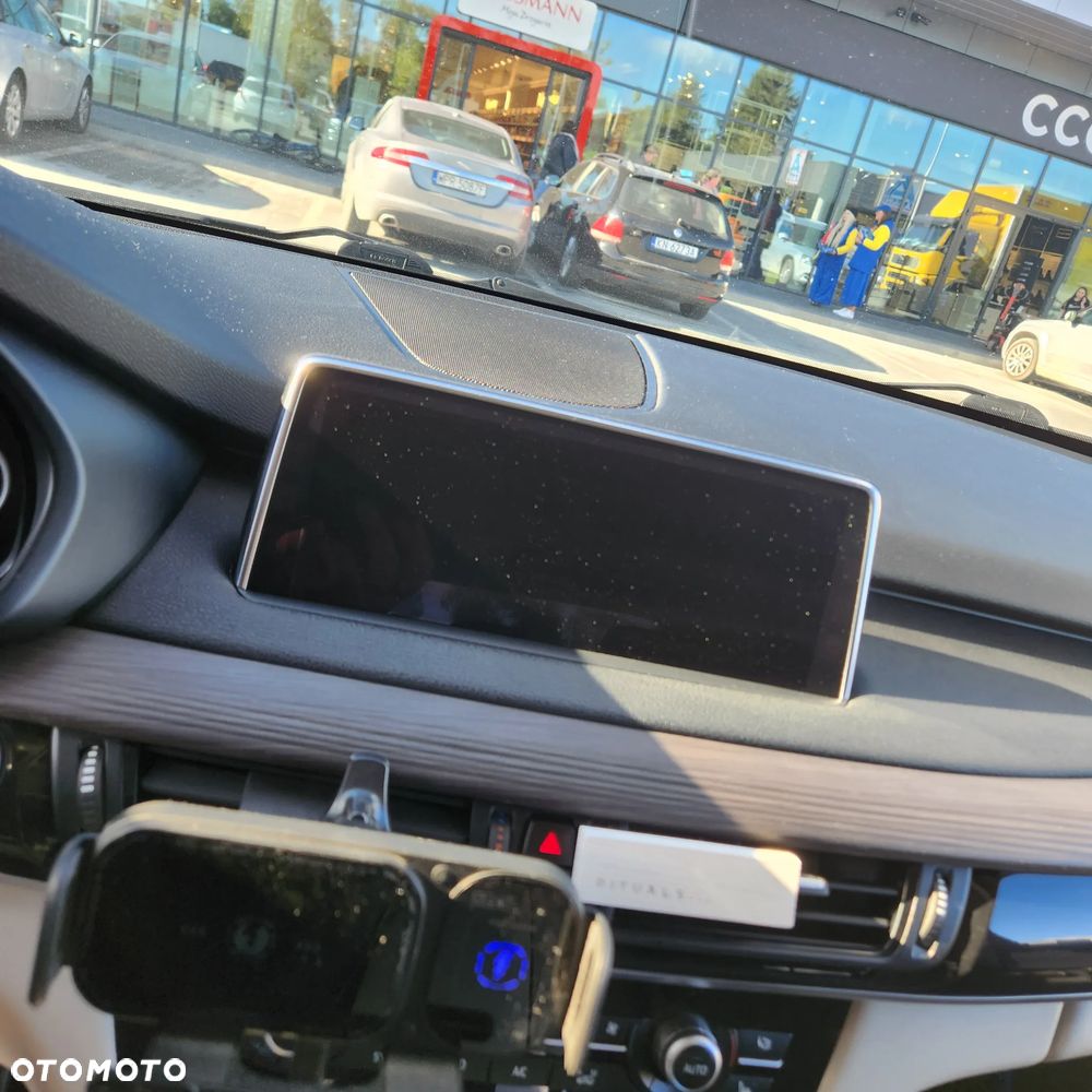 BMW X5 xDrive35i - 4