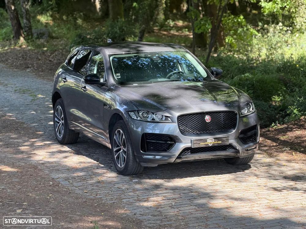 Jaguar F-Pace