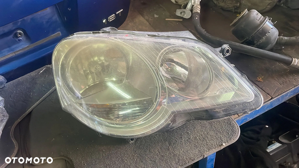 lampa przednia prawa przód prawy VW POLO IV  LIFT EUROPA