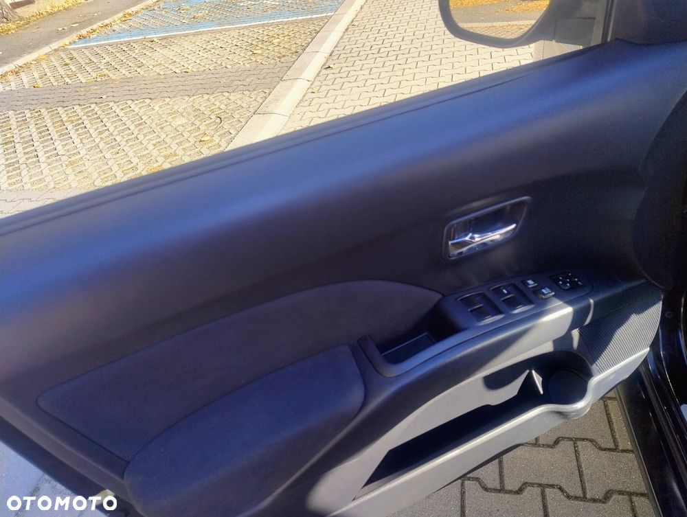 Peugeot 4007 HDI FAP 7-Sitzer Active - 10